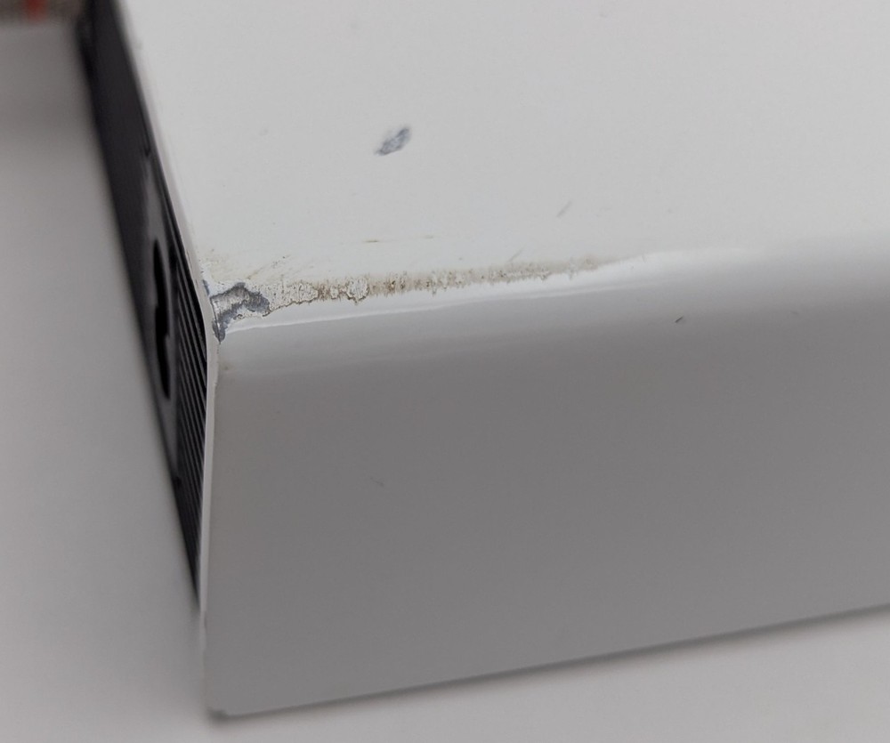 Griffin Twenty Audio Amplifier Bluetooth MOD-39163 Android and iPhone Compatible