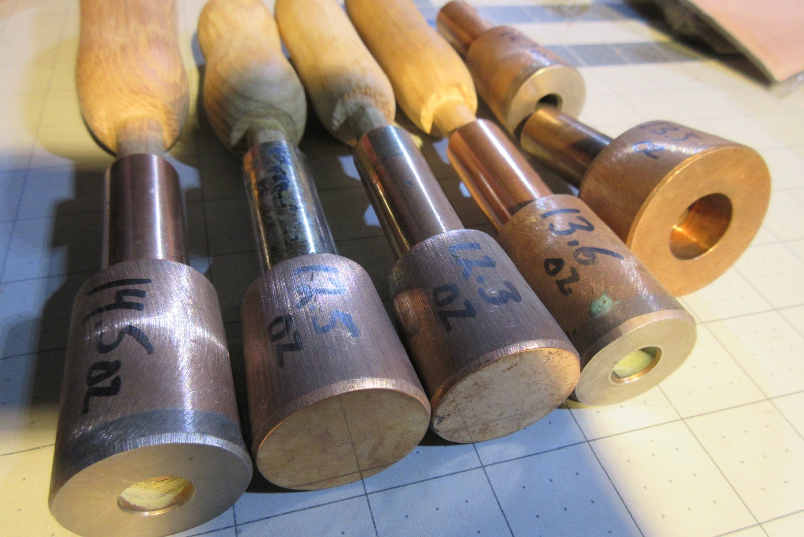 Woodworking Mallets set of 4 plus 2 estra heads prior owned