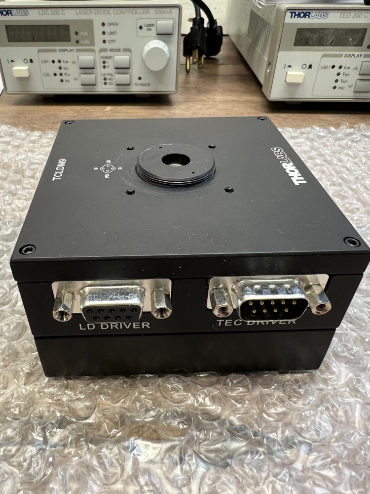 Thorlabs TED200C Temperature LDC205C Laser Diode Controller TCLDM9 Mount