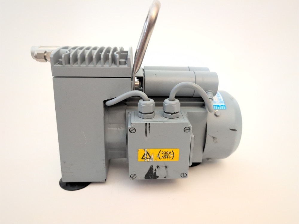 Vacuubrand ME 2 Diaphram Vacuum Pump