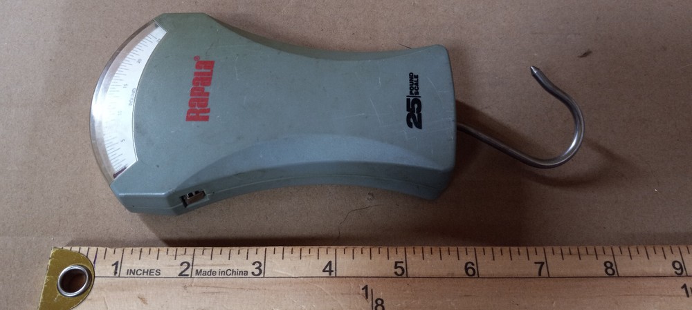 Rapala 25 Pound Scale - Used
