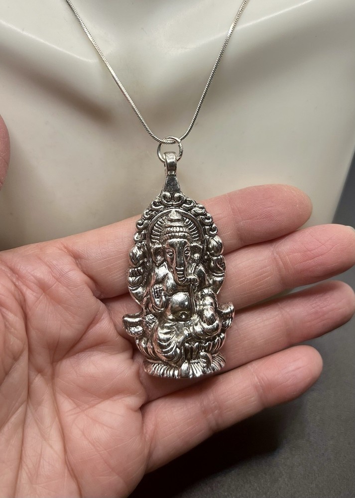 Ganesh Pendant Necklace Chain Approximately 24in