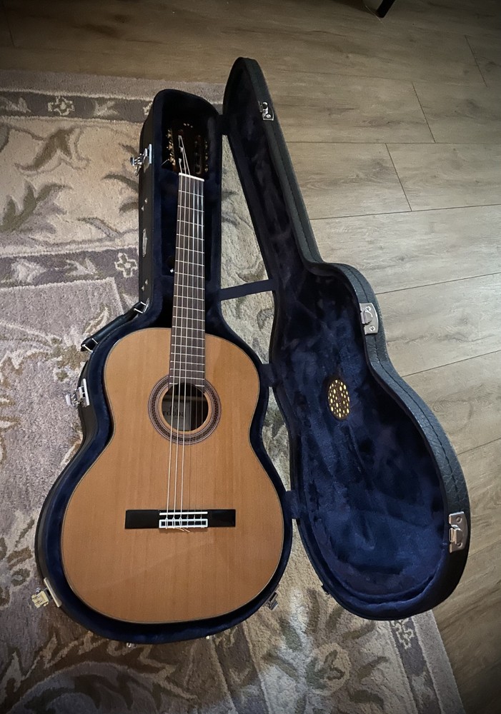 Cordoba * MINT * C7 Nylon String Rosewood Solid Cedar Top Classical w/ Case