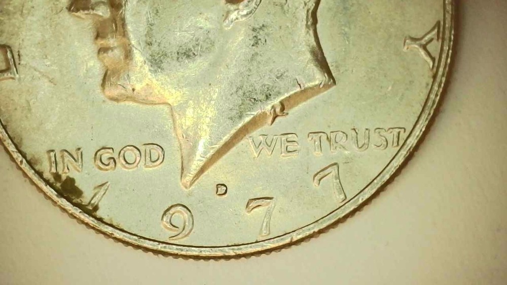 1977D Kennedy Half Dollar Error Coin - Filled Mint Mark "D" - 272