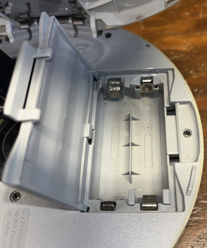 Sony D-EJ120 CD Walkman Portable CD Player - Tested - Working