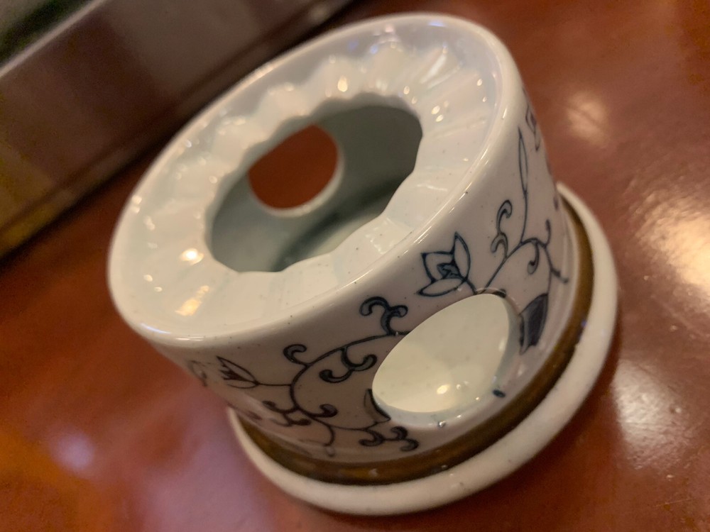 Chinese tea cup set with towel