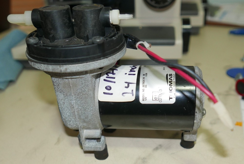 Good Used Thomas Vacuum Pump Model 007BDC19M   007BDC19 M  12vdc 4.0A  #11