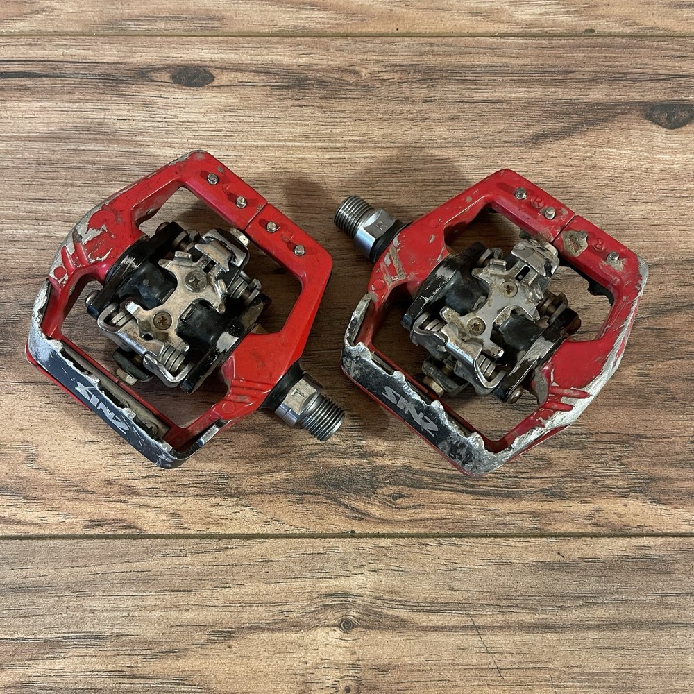 SINZ WPD-103 Clipless MTB Pedal Red Alloy Platform 9/16