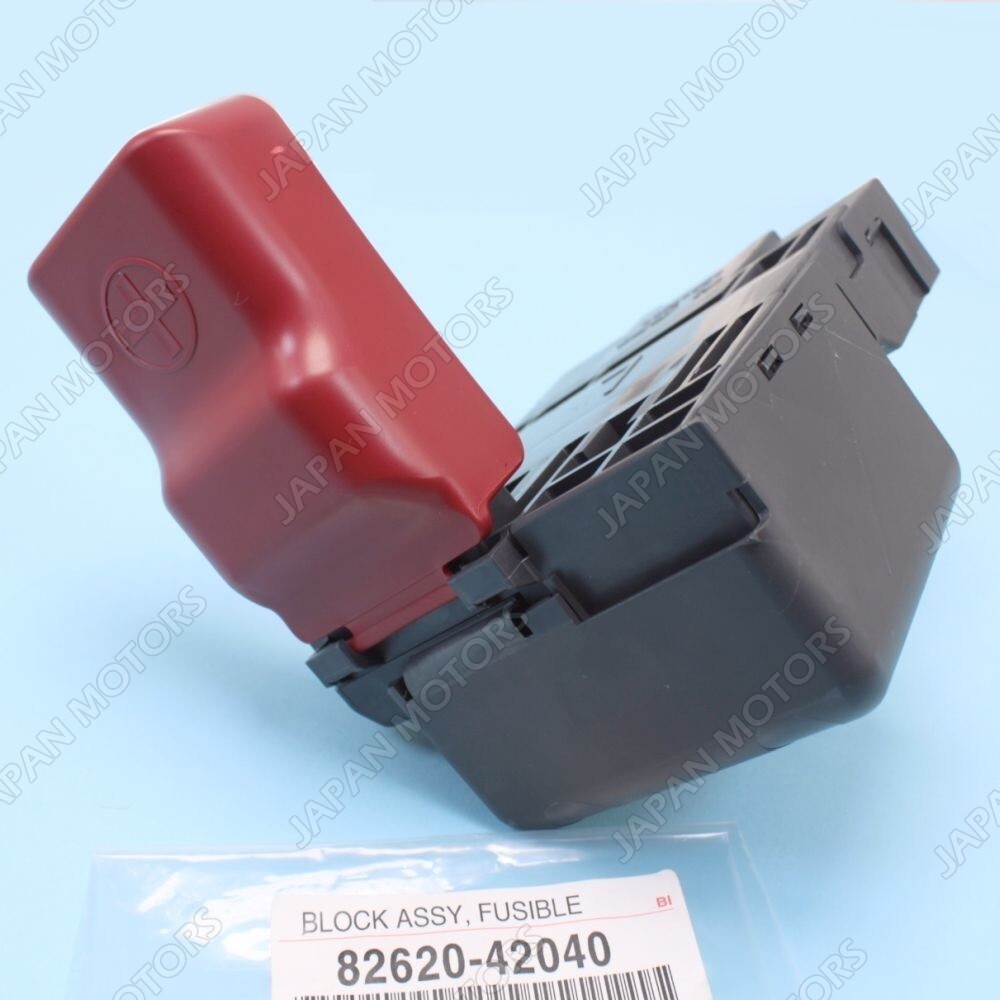 NEW GENUINE OEM TOYOTA RAV-4 2001 2002 2003 BLOCK ASSY, FUSIBLE LINK, 8262042040