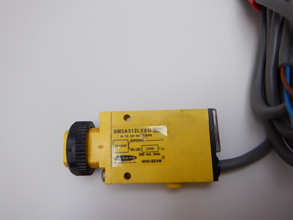 Banner SM2A312LVAG Mini-Beam Sensor