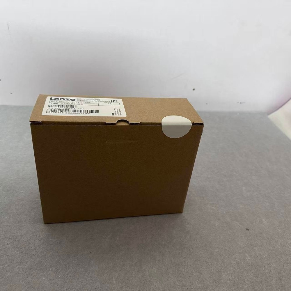 Lenze E82EV751K2C Vector Frequency Inverter Drive E82EV751-2C