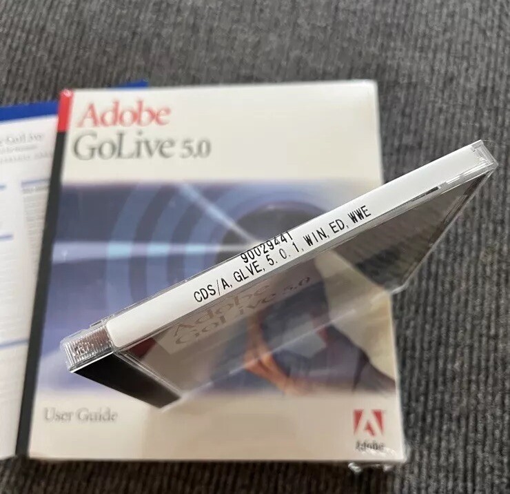 Adobe GoLive 5.0 Disk And Textbook Sealed