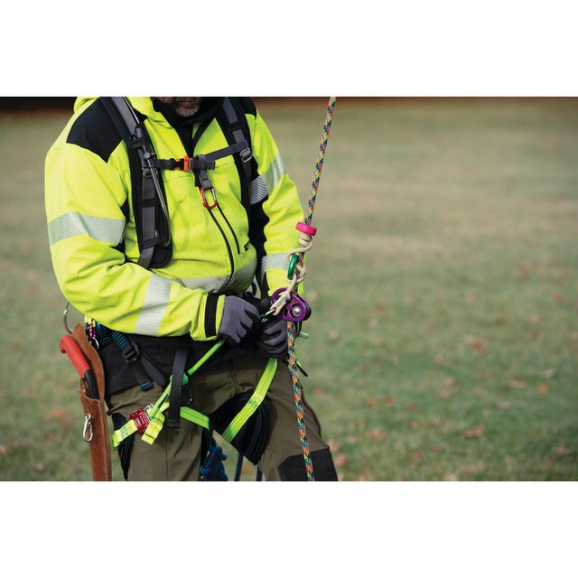 Weaver Stratus Saddle, Sizes S-L