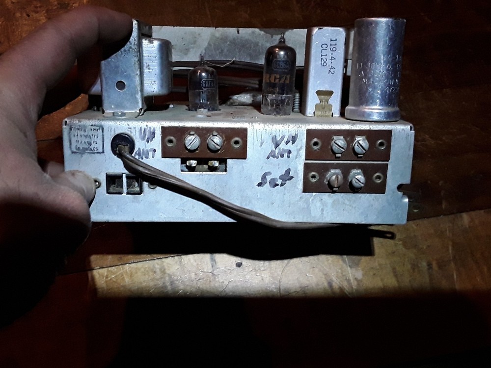 Small Antique Tuner Radio Chassis