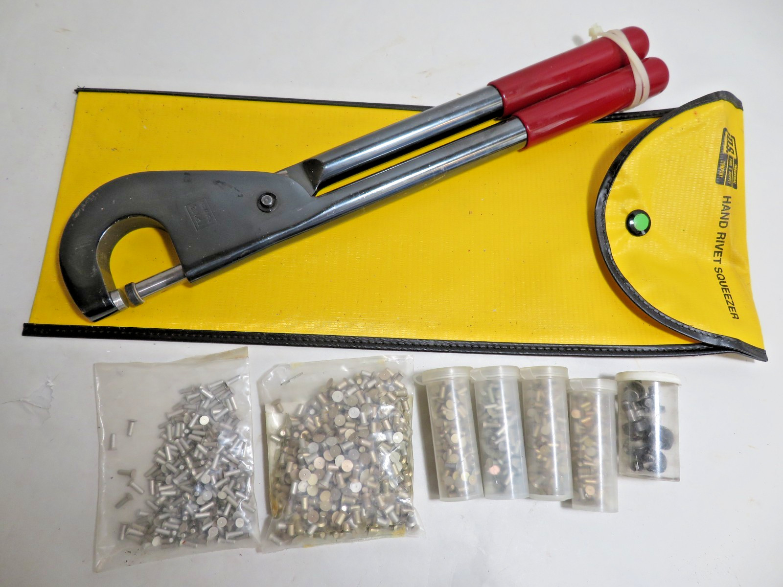 Aircraft Hand Rivet Squeezer TP116 US Industrial with Carry Bag and Tips
