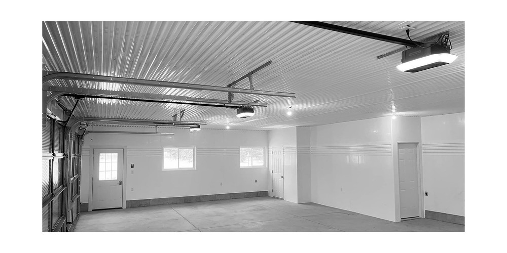 Trusscore Wall&CeilingBoard and Trusscore SlatWall Trims Sample Ring, White/G...