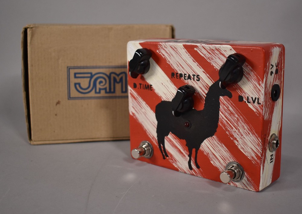 JAM Pedals Delay Llama Effect Pedal V1