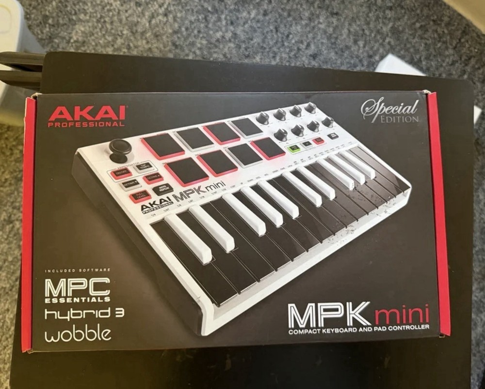 Akai Professional MPK mini Special Edition 25-Key Synth USB MIDI Controller