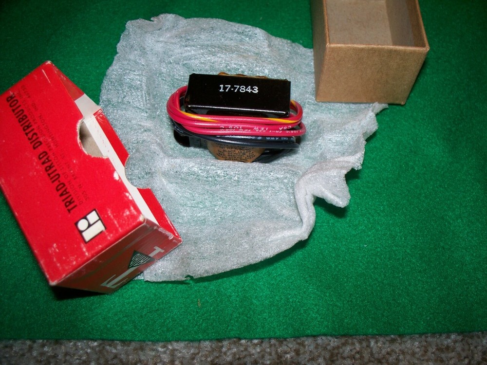 Triad F-116X miniature power trasformer