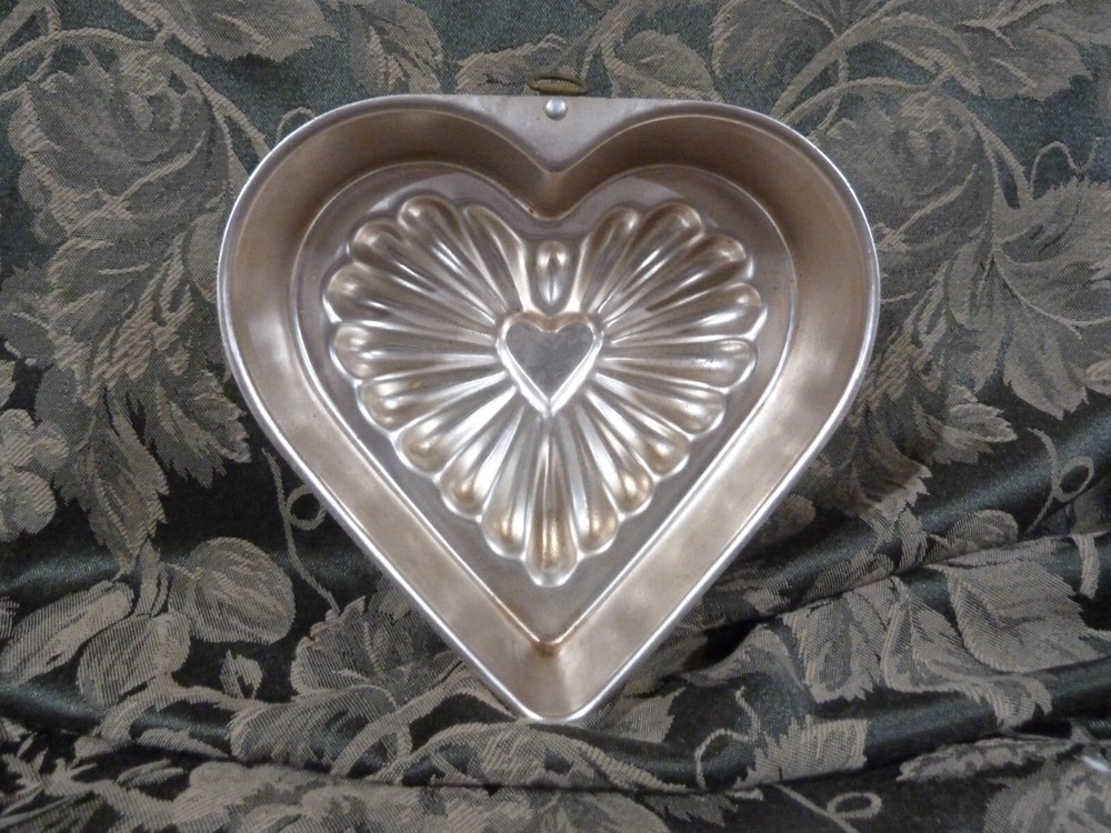 Heart Shaped Pan