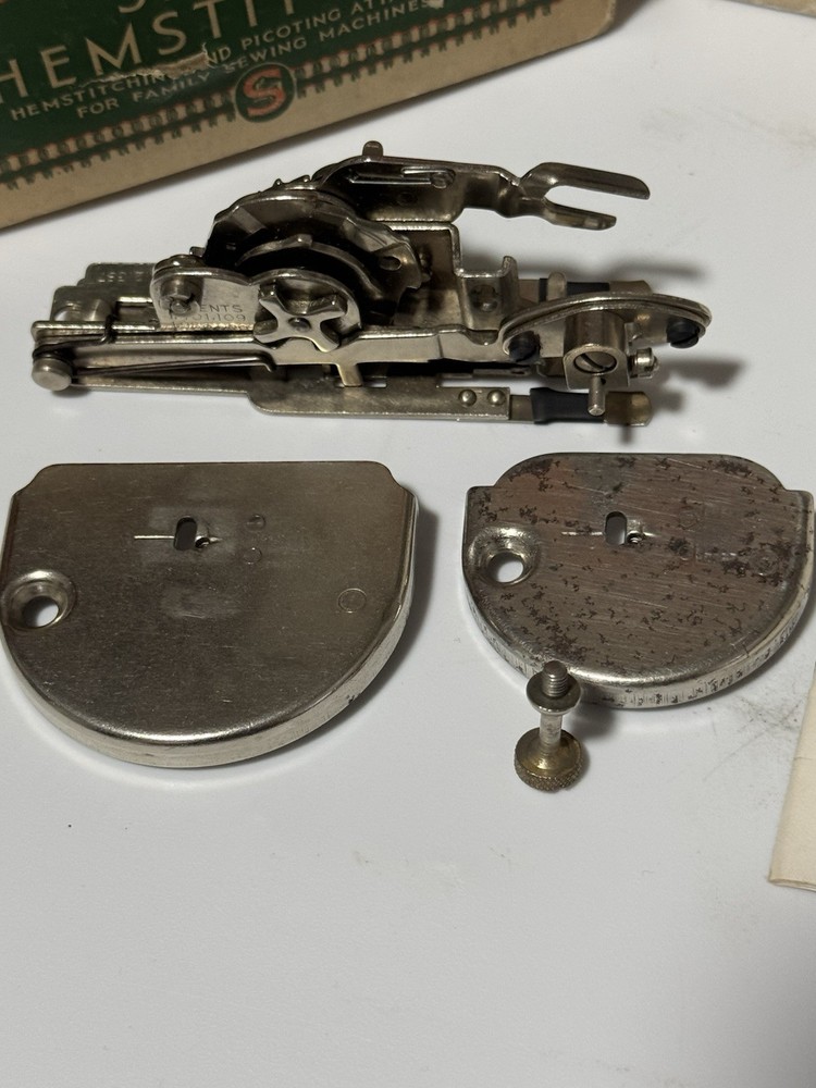 VINTAGE SINGER Sewing Machine Hemstitcher and Picoting Attachment