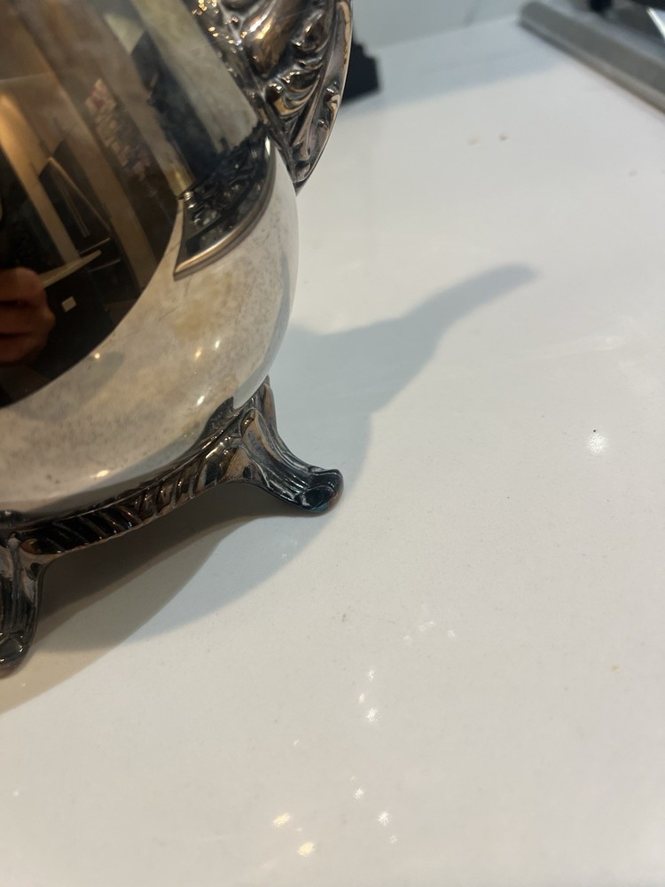 Vintage Silver Plated Tea Pot Excellent Condition!