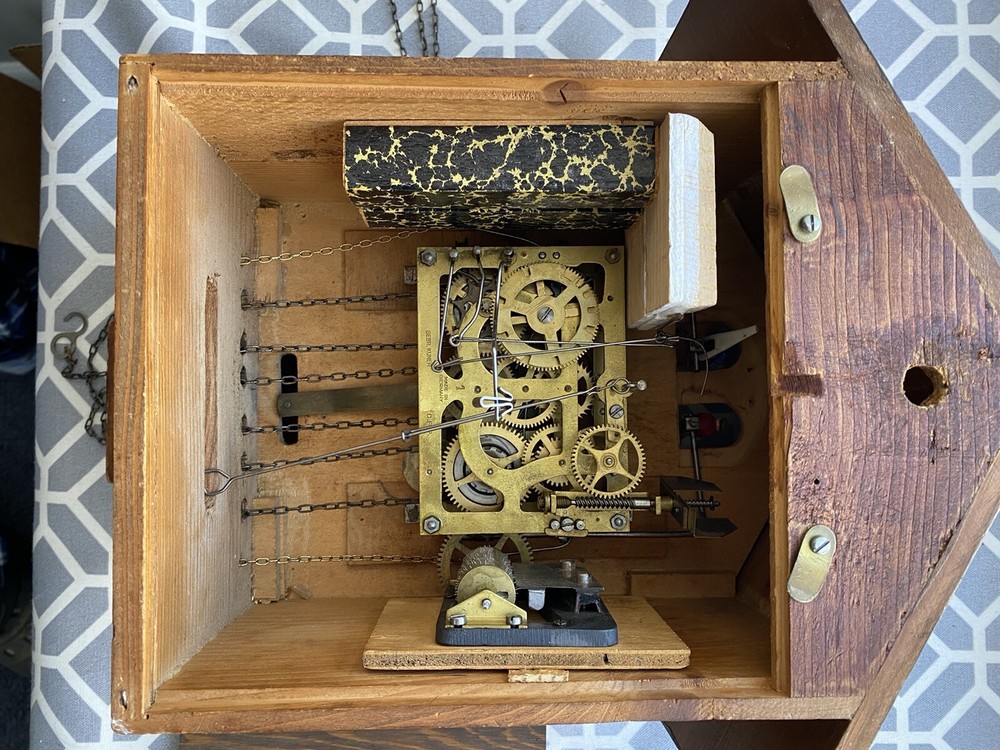 cuckoo clocks vintage