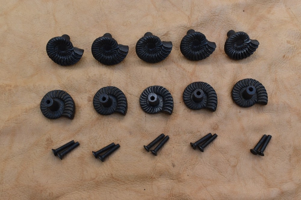 Cast Iron Knob Handles seashell shape vintage Drawer handle cupboard knobs 10 pc