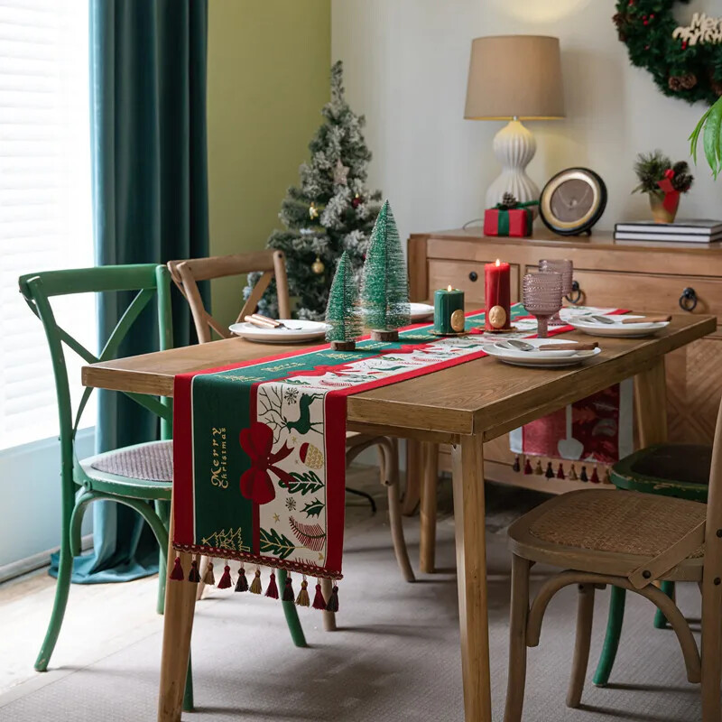 Winter Table Runner, Snowflake Decor Table Runner Chriatmas Winter Holiday Decor