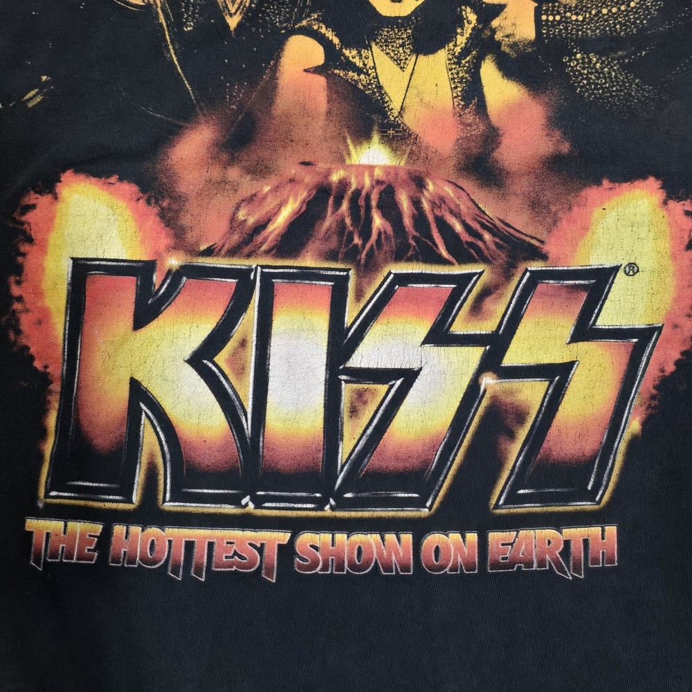 Kiss The Hottest Show On Earth 2011 Tour T-Shirt Size Large Black Rock