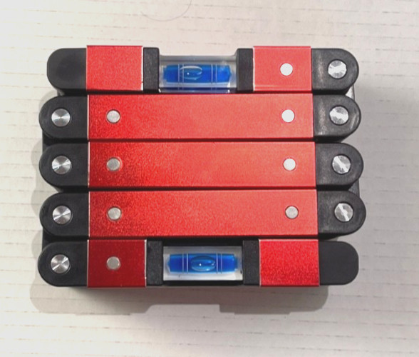 Saker 28" Foldable Level Tool, Multi-Angle Measuring & Precise Leveling Tool