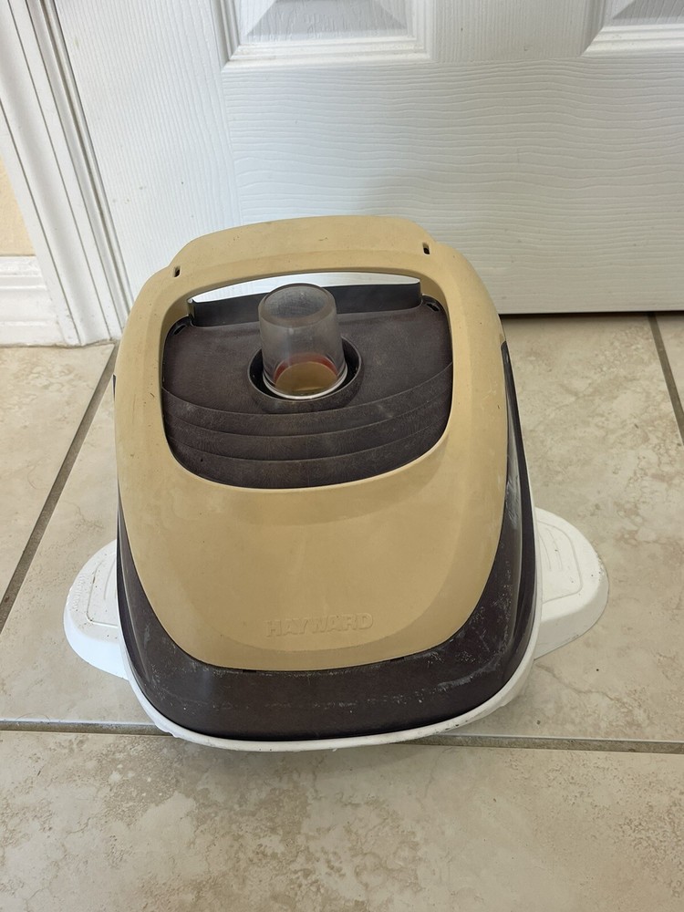 Hayward 925ADC Navigator Pro Automatic Suction Pool Cleaner
