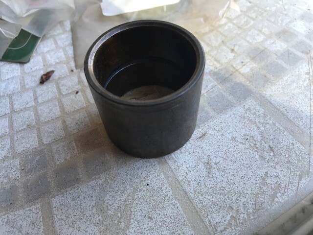 94064904 BUSHING, CLVS