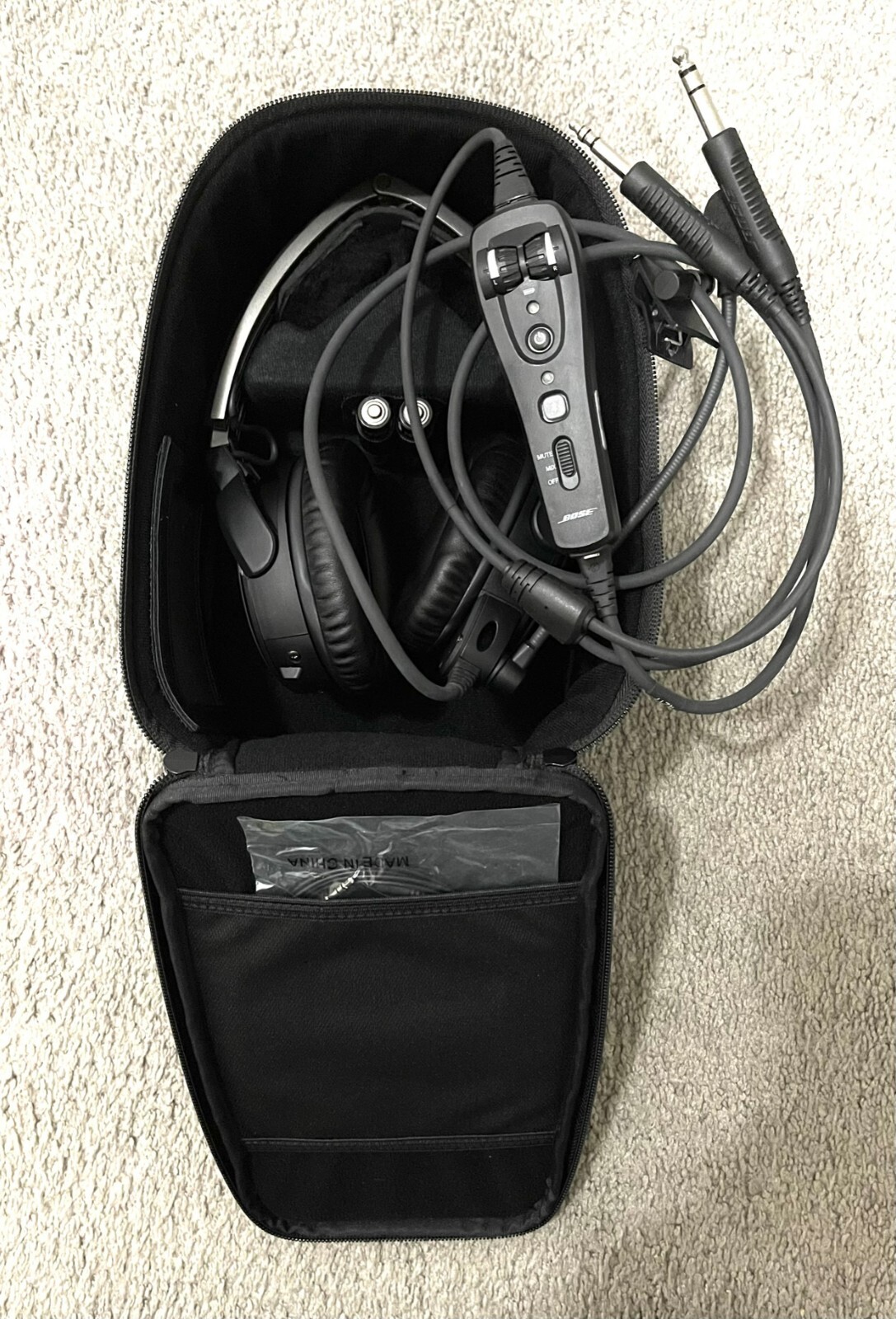 Bose A20 Aviation Headset with Bluetooth & Dual Plug Cable Black