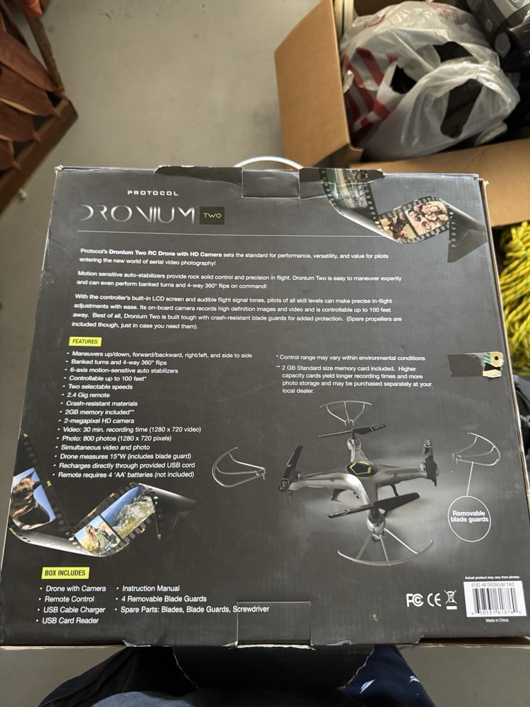 Protocol Dronium Remote-Controlled Quad-Copter silver