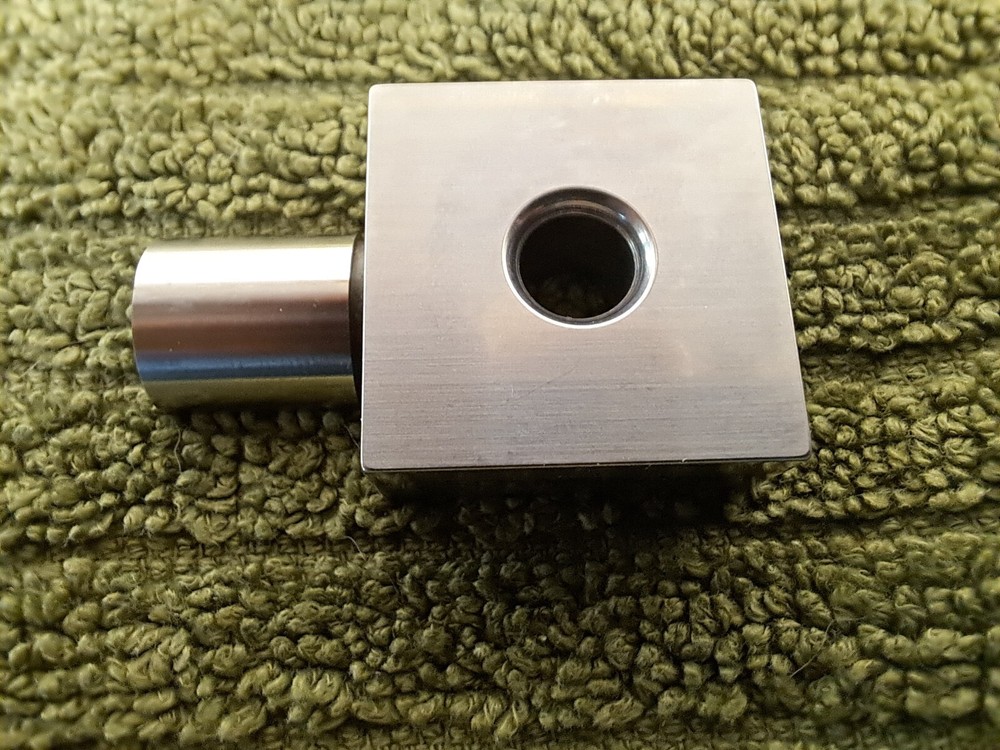 Mitutoyo 0.250 Half Round Square Gage Block