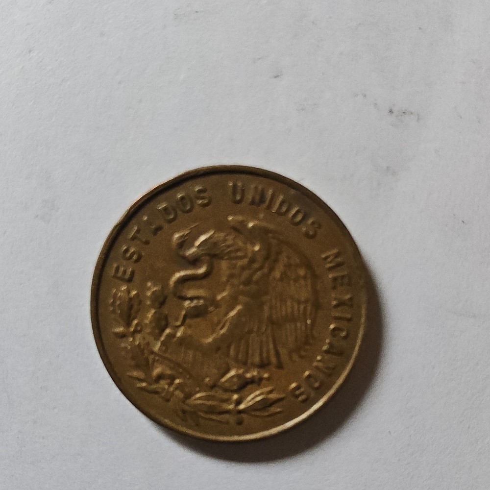 Mexico Cinco Centavos Coin 1967 BN
