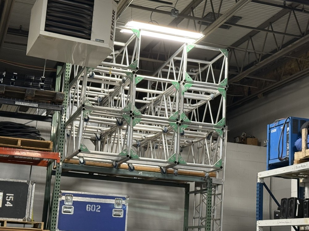 Pre-Hung 6-bar Parcan Truss (PRT)