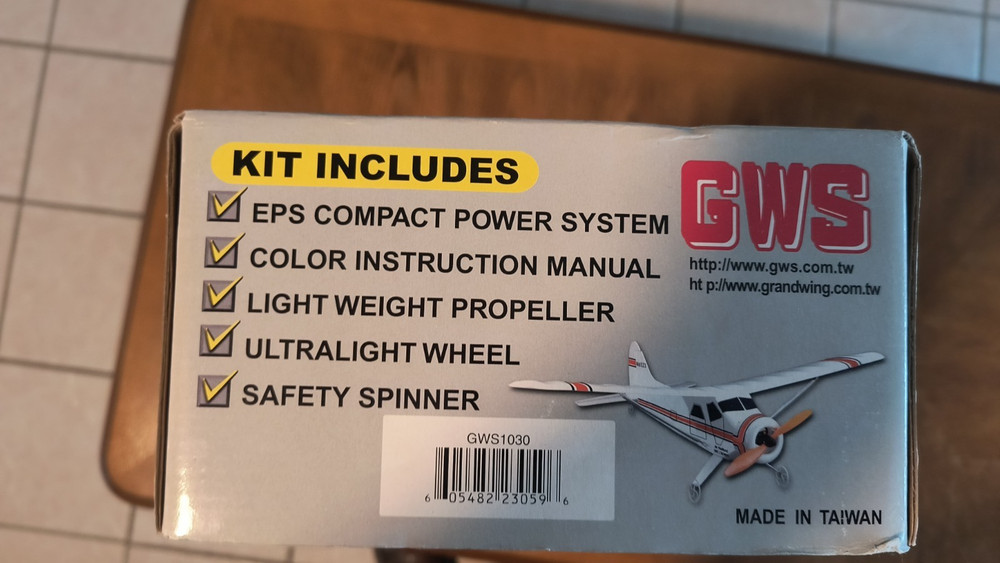 GWS Beaver DHC2 RC airplane kit