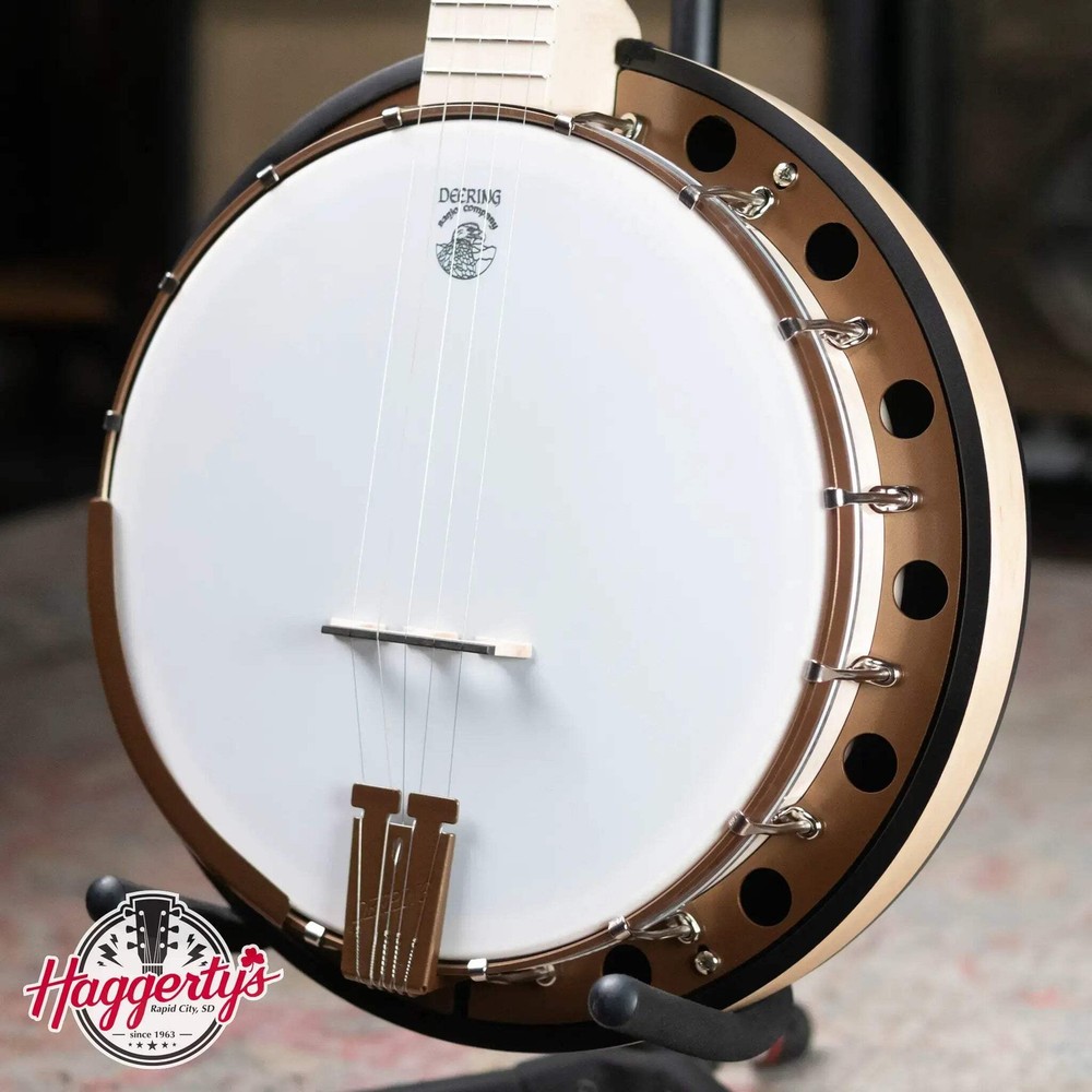 Deering Goodtime Two 5-String with Resonator Banjo