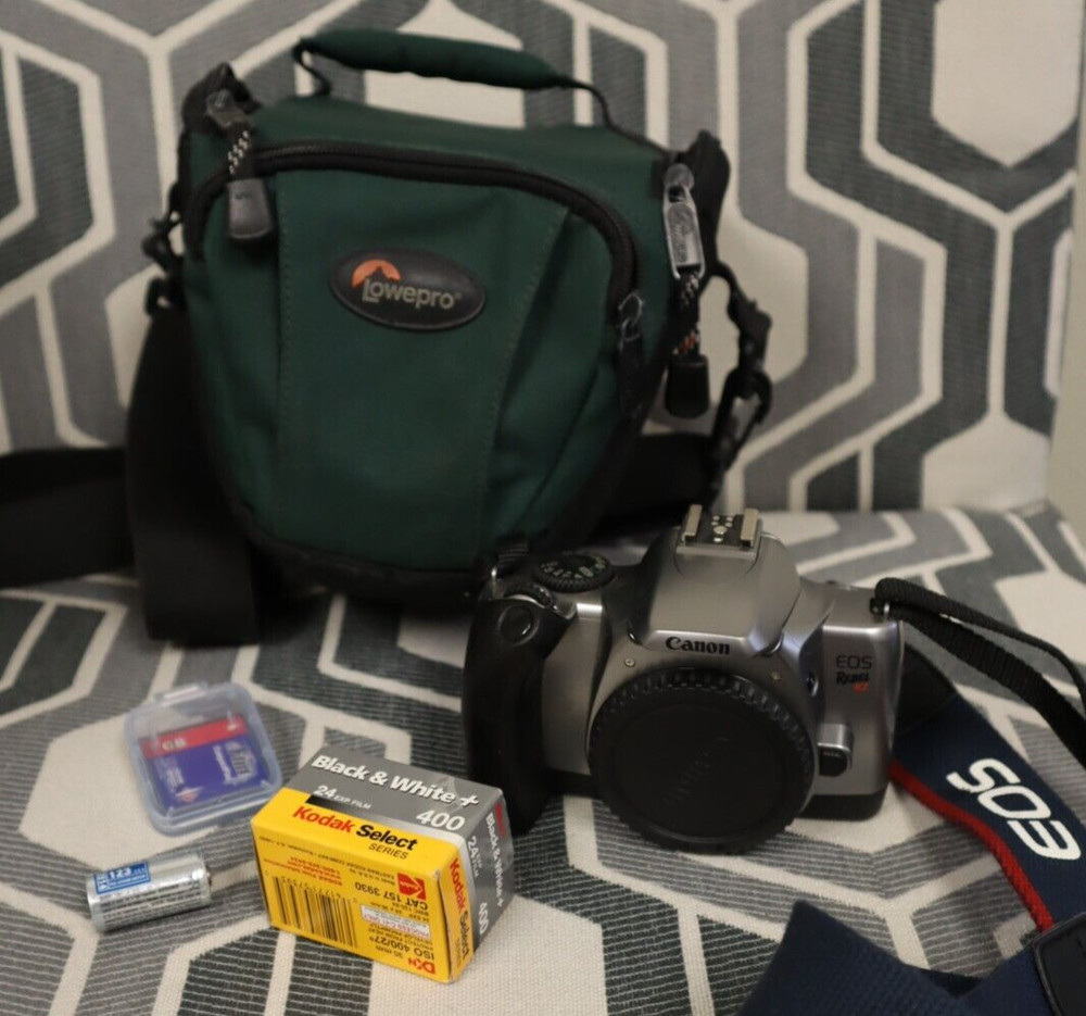 Canon EOS Rebel 35mm Camera with Extras