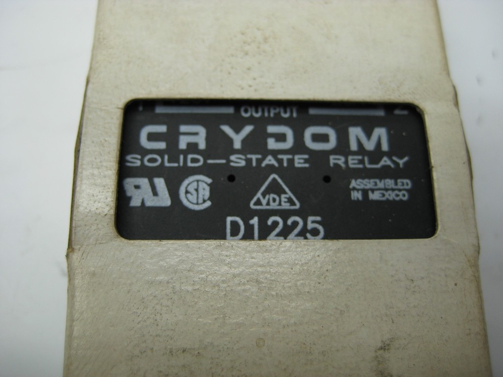CRYDOM D1225 RELAY NSMP 12121