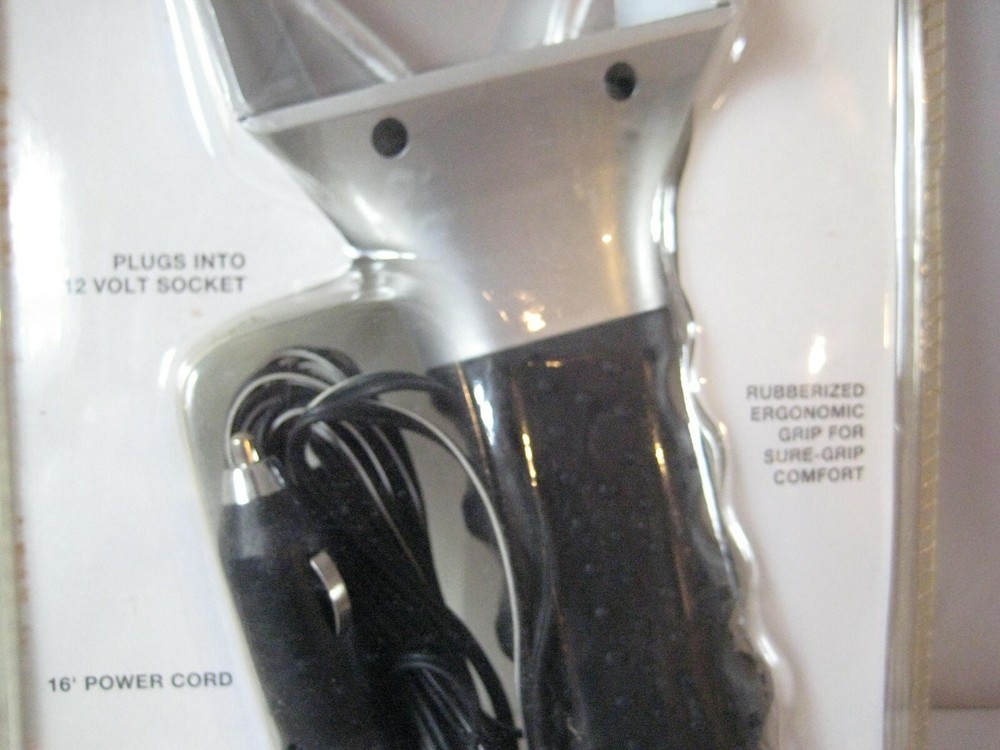 New Superex Winter Roads Heated Ice Scraper Plugs into 12 Volt Socket