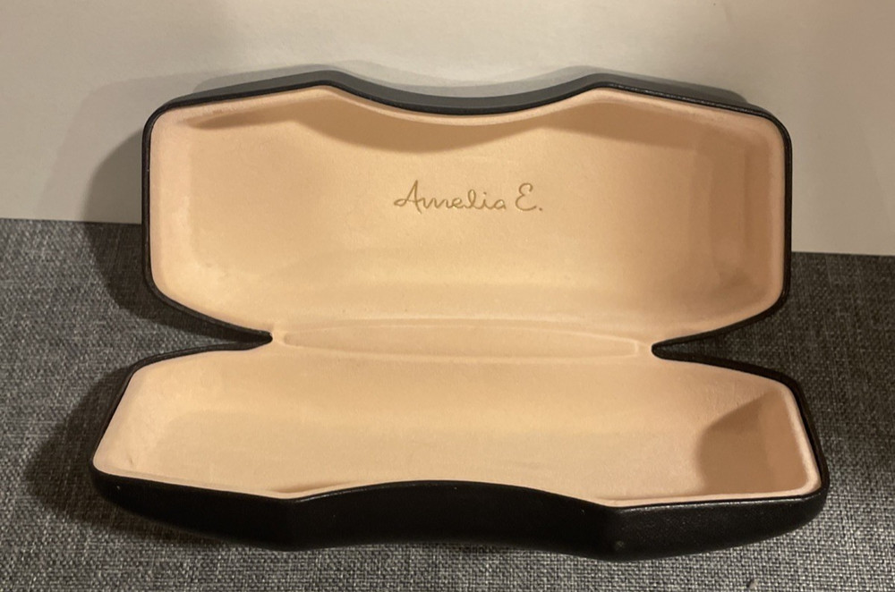 Amelia E. EYEGLASS CASE USED