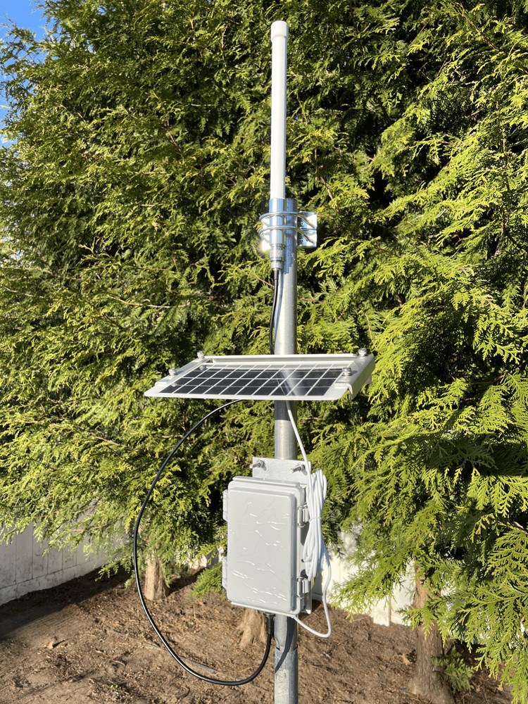 Solar Meshtastic Node Pole Mounted Long Range LoRa RAK Wisblock GPS