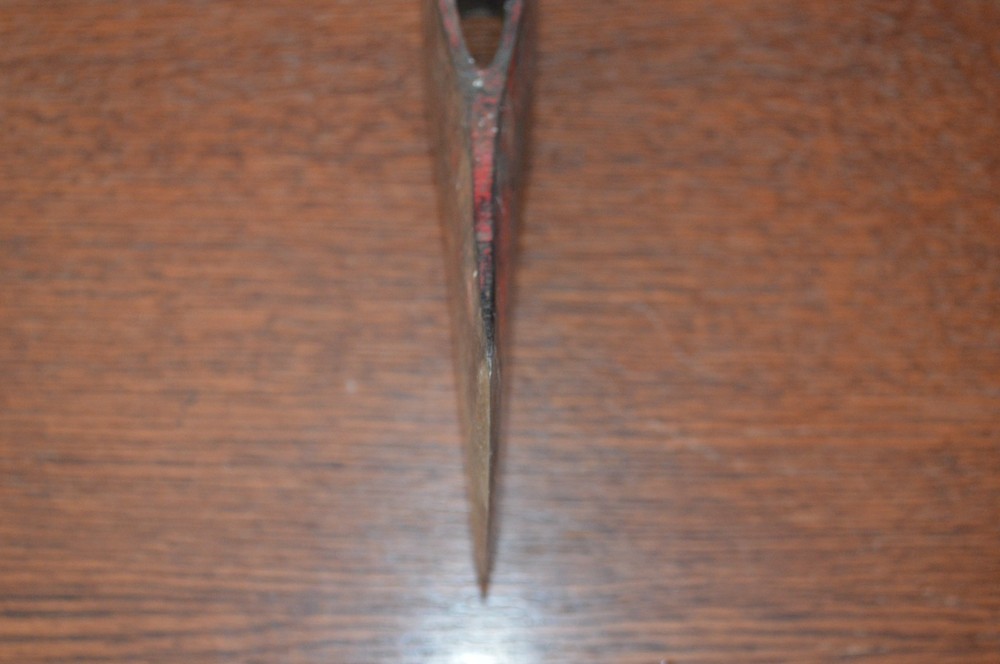 VINTAGE SINGLE BIT AXE HEAD w/RIBBED EYE (TRUE TEMPER)- LOGGING CAMP BUSHCRAFT-E