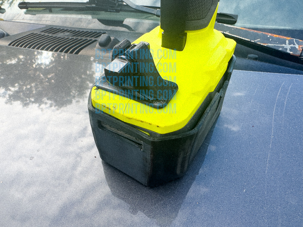 1x Ryobi 18v One+ Ratchet Multi Bit Holder