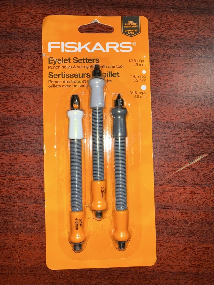 Fiskars Eyelet Setters Hold Punch & Eyelet Setter NEW
