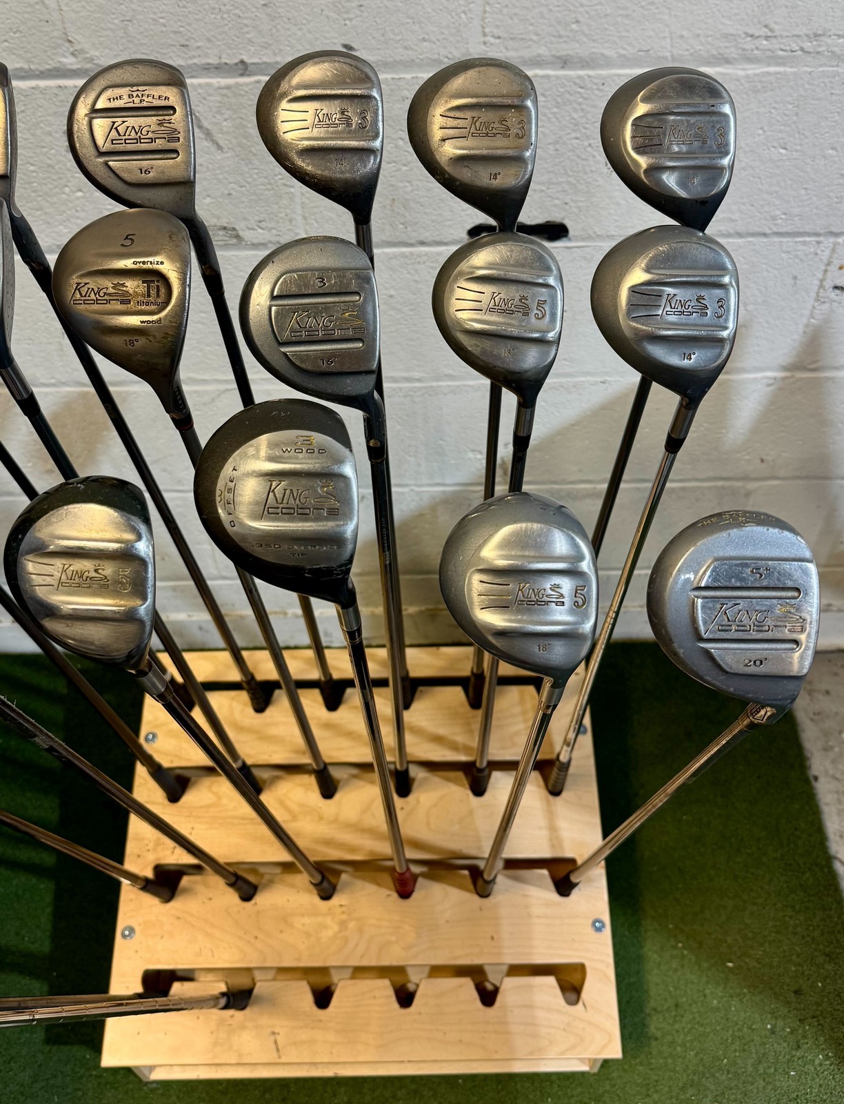 Wholesale Lot of 20 Golf Clubs - Cobra Fairway Woods - Right-Handed - Men's Flex