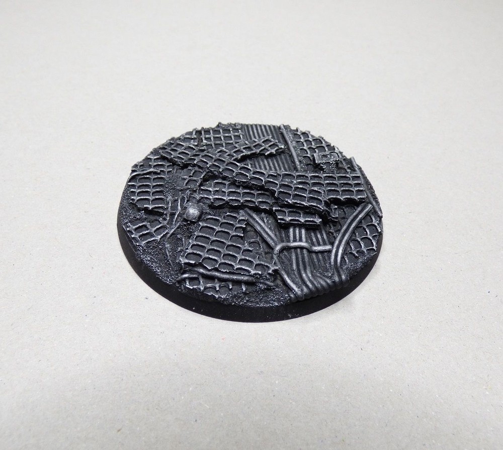 60mm ROUND RESIN BASE - RUSTY GRATES - WARHAMMER 40K